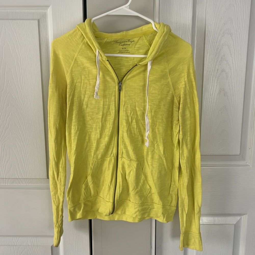 American Eagle lightweight zip up hoodie